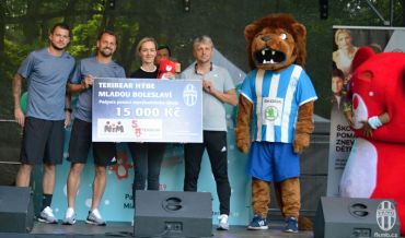 Fotbalisté na Teribear běhu Nadace Terezy Maxové (11.9.2019)