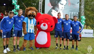 Fotbalisté na Teribear běhu Nadace Terezy Maxové (11.9.2019)